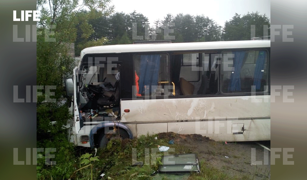 Фото 31 — Новости Южно-Сахалинска: масштабное ДТП на трассе