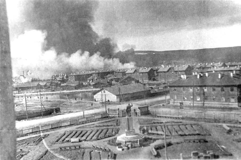 Фото 39 — События Мурманска: исчезновение ледокола